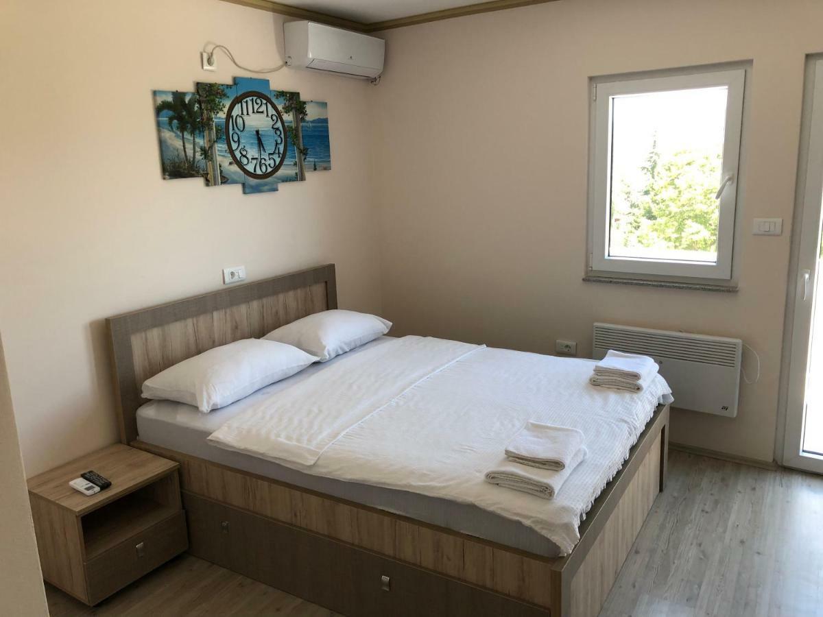 Kubi Hotell Struga Eksteriør bilde